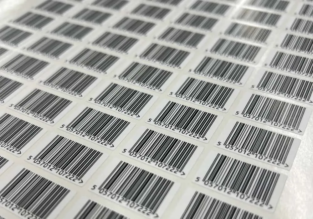 Keunggulan Print Stiker Rawamangun di Rajawali Printing